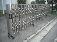 トリップゲート RC型 ノンレール 両開き　最大約9メートル幅にもあります